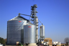 YOUR COMPLETE GUIDE TO PLANNING A FARM GRAIN STORAGE FACILITY