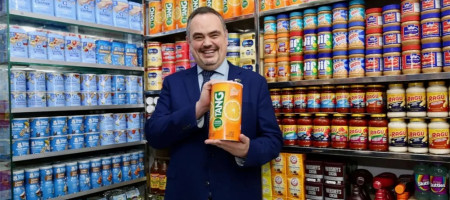 Ambassador delighted to see American products at Dhaka's Rojar Bazaar