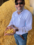 Grain storage specialist and professor at Purdue University, Dr. Klein Ileleji joined the USGC team in Mexico…