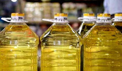 Soybean oil price reduced by Tk 14 per liter