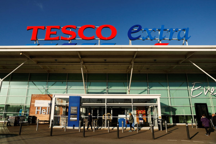 Tesco and Aldi provide an additional £26.4 million to support the British egg industry