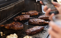 Rising Demand for Outdoor Cooking and Smart Grilling Technology Propels Growth in North American Magnetic Grill Market